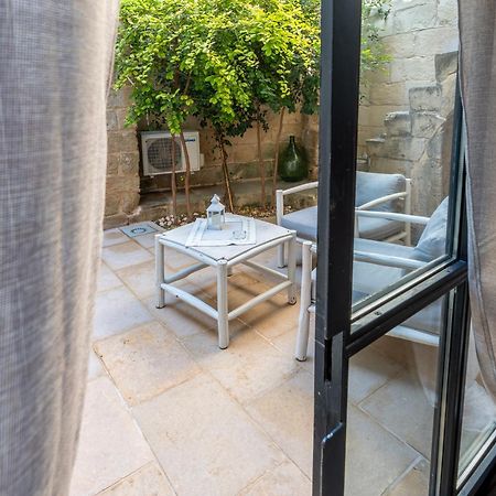Bed and Breakfast La Dimora Delle Grazie Сан-Чезарио-ди-Лечче Экстерьер фото