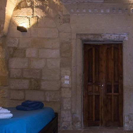 Bed and Breakfast La Dimora Delle Grazie Сан-Чезарио-ди-Лечче Экстерьер фото