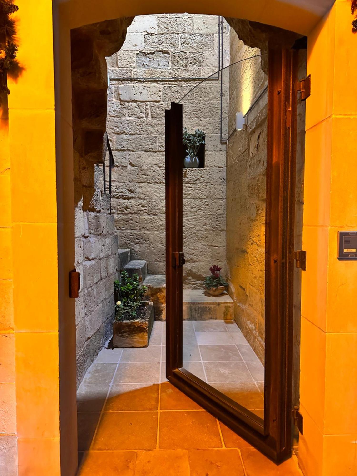 Bed and Breakfast La Dimora Delle Grazie Сан-Чезарио-ди-Лечче Экстерьер фото