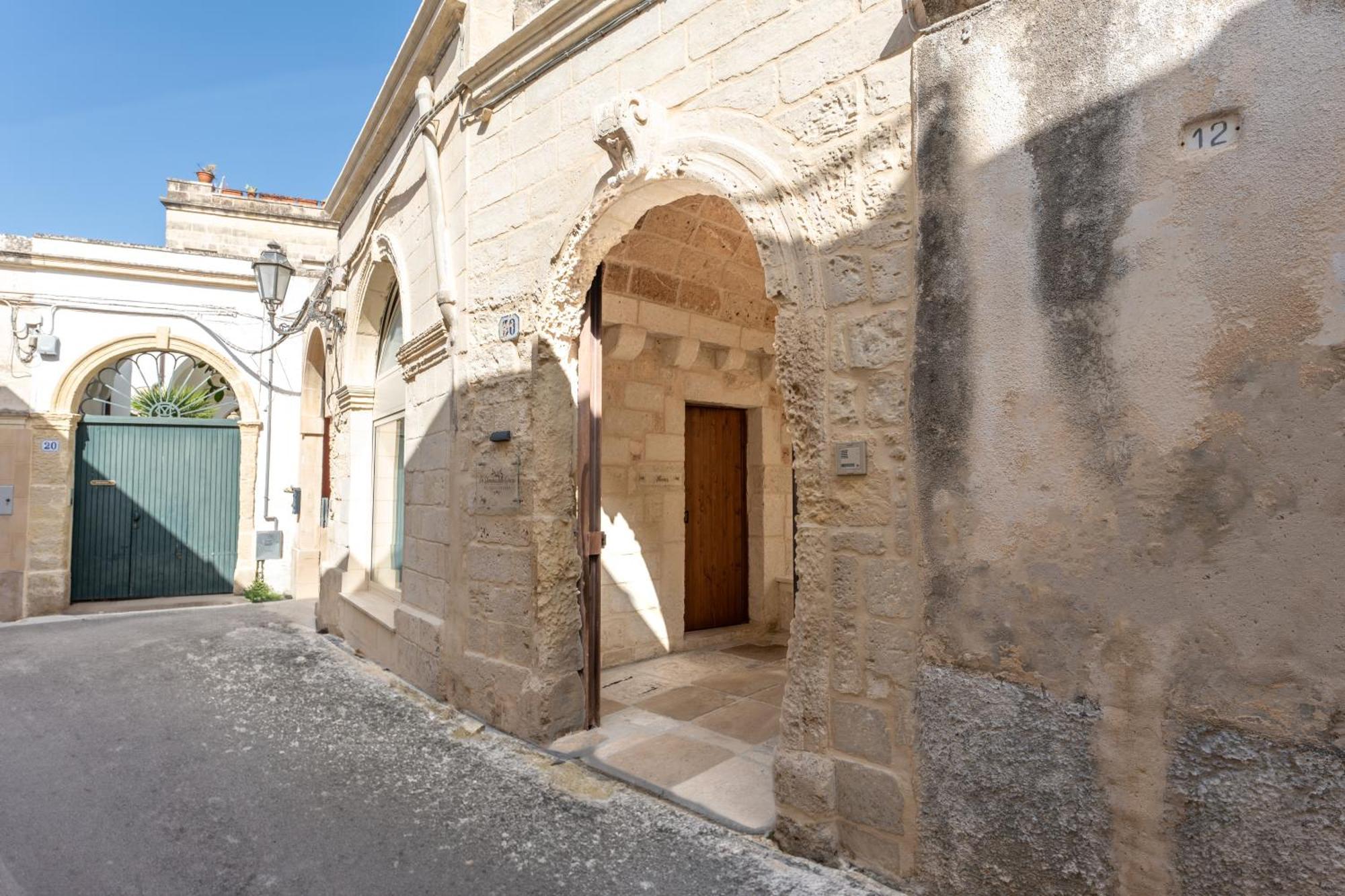 Bed and Breakfast La Dimora Delle Grazie Сан-Чезарио-ди-Лечче Экстерьер фото