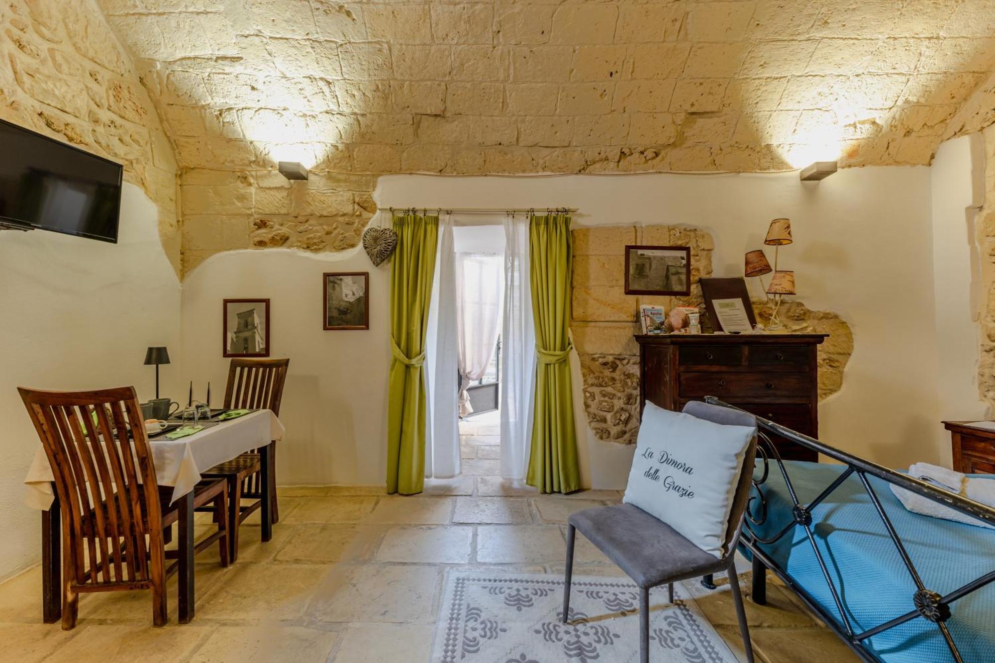 Bed and Breakfast La Dimora Delle Grazie Сан-Чезарио-ди-Лечче Экстерьер фото