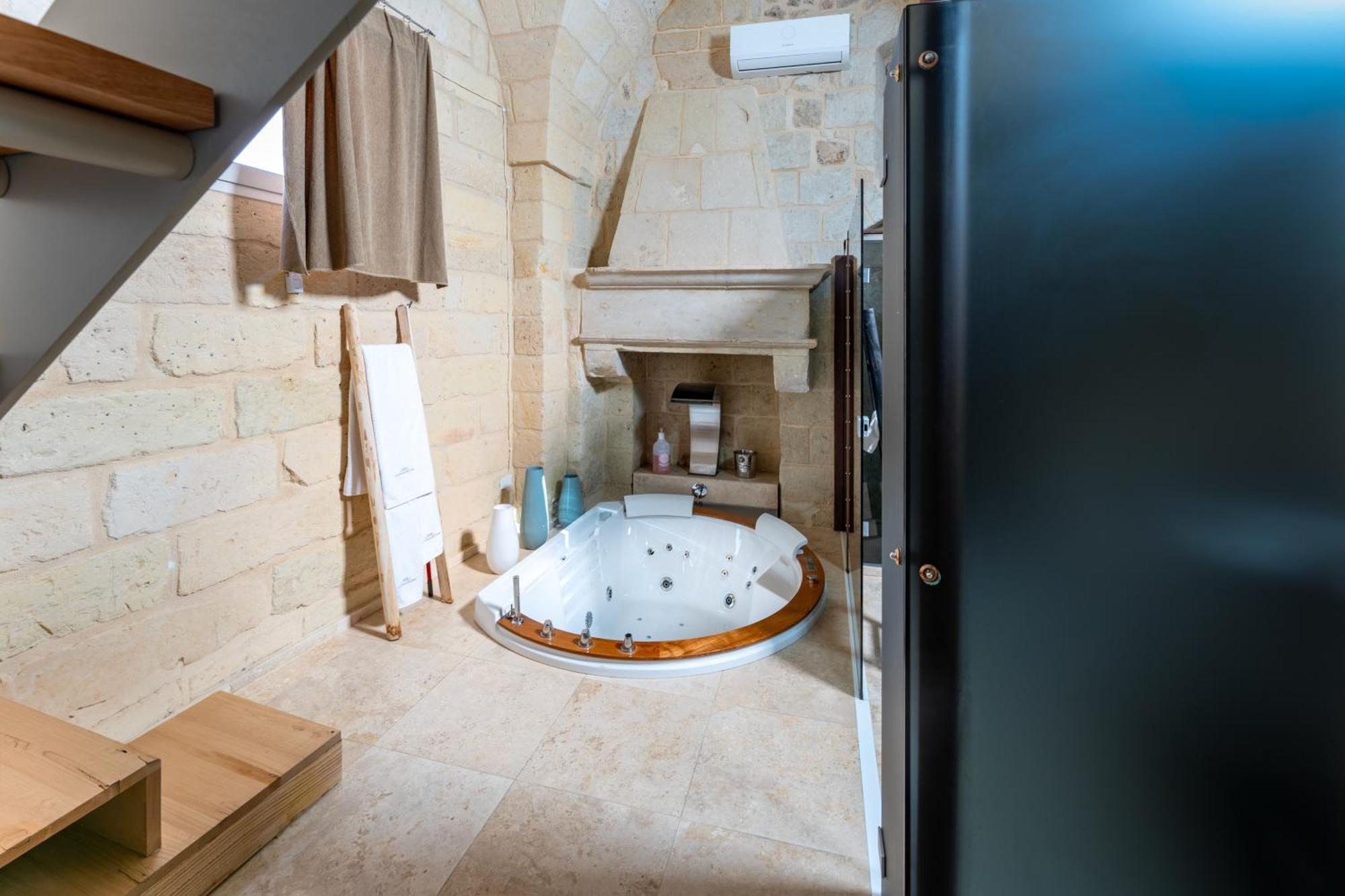 Bed and Breakfast La Dimora Delle Grazie Сан-Чезарио-ди-Лечче Экстерьер фото