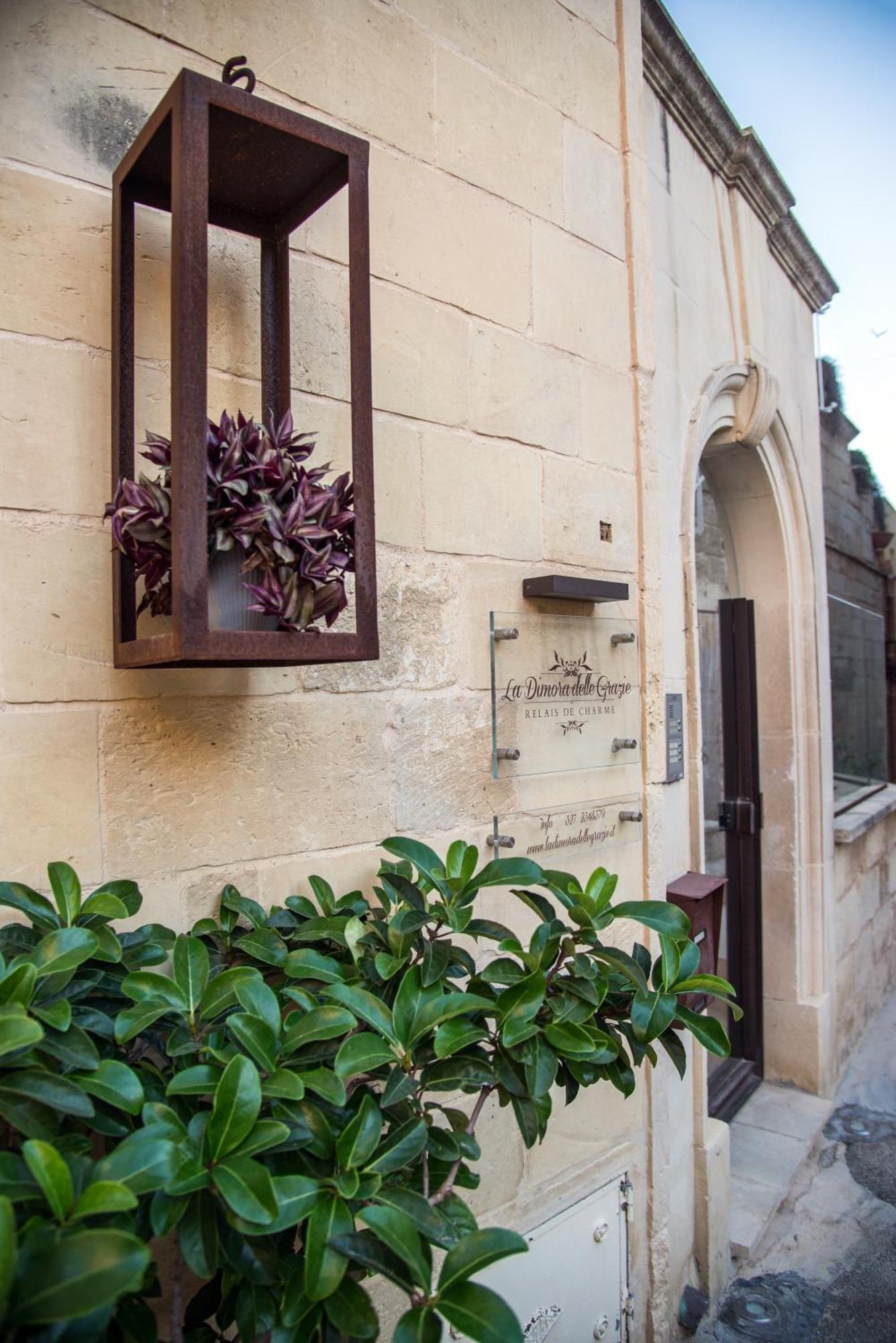 Bed and Breakfast La Dimora Delle Grazie Сан-Чезарио-ди-Лечче Экстерьер фото